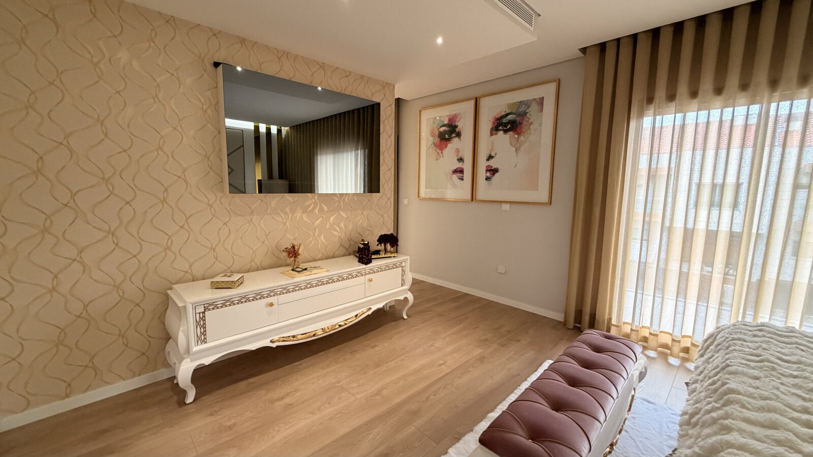 Suite, closet e cómoda
