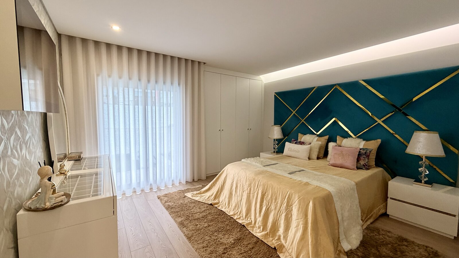 Quarto, ângulo 4